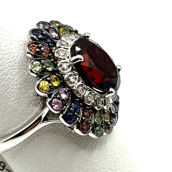 Cocktail Ring Faceted Red Quartz Multi Gemstone Flower Ring Signed FP Sz 6 VTG - Picture 3 of 14